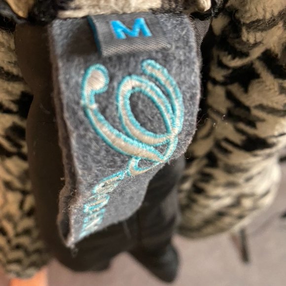 Jacket, Black & White - Picture 6 of 6